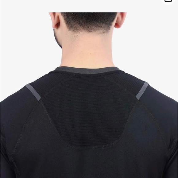 SPYDER Men’s Active Midweight Long Sleeve Baselayer Shirt, Black, Medium - Picture 3 of 5